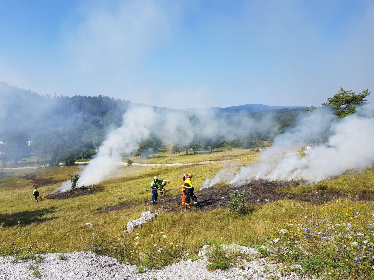Camping évacué à cause d&rsquo;un incendie : mes droits, mon remboursement, où être relogé